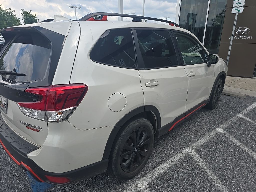 2022 Subaru Forester Sport photo 3