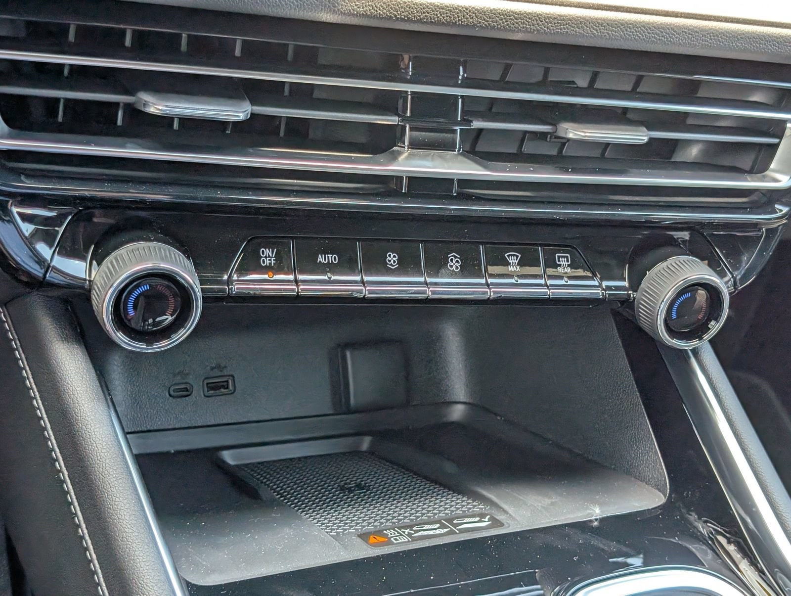 2026 Chevrolet Traverse LT - Photo 23