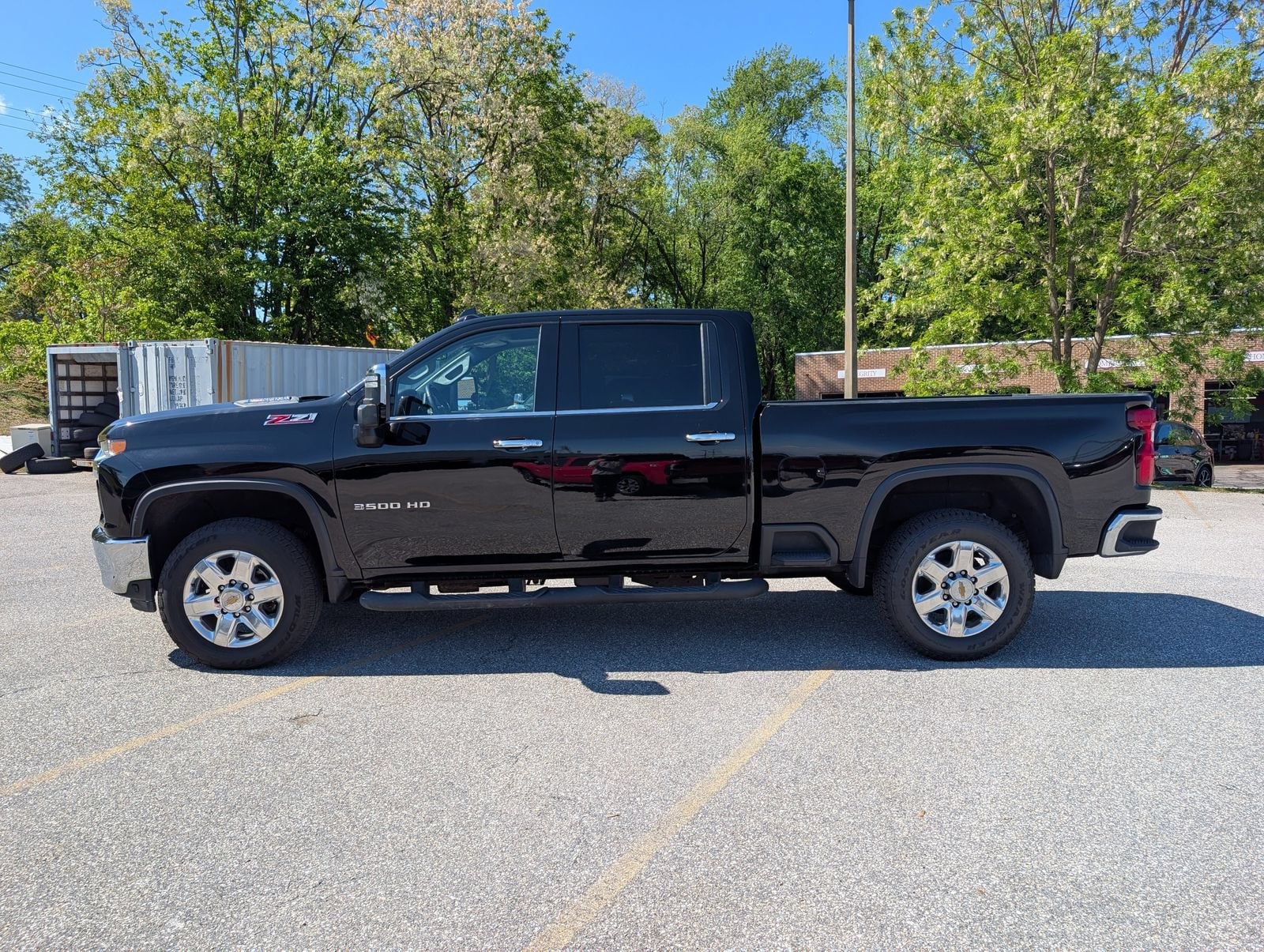 2023 Chevrolet Silverado 3500HD LTZ - Photo 6