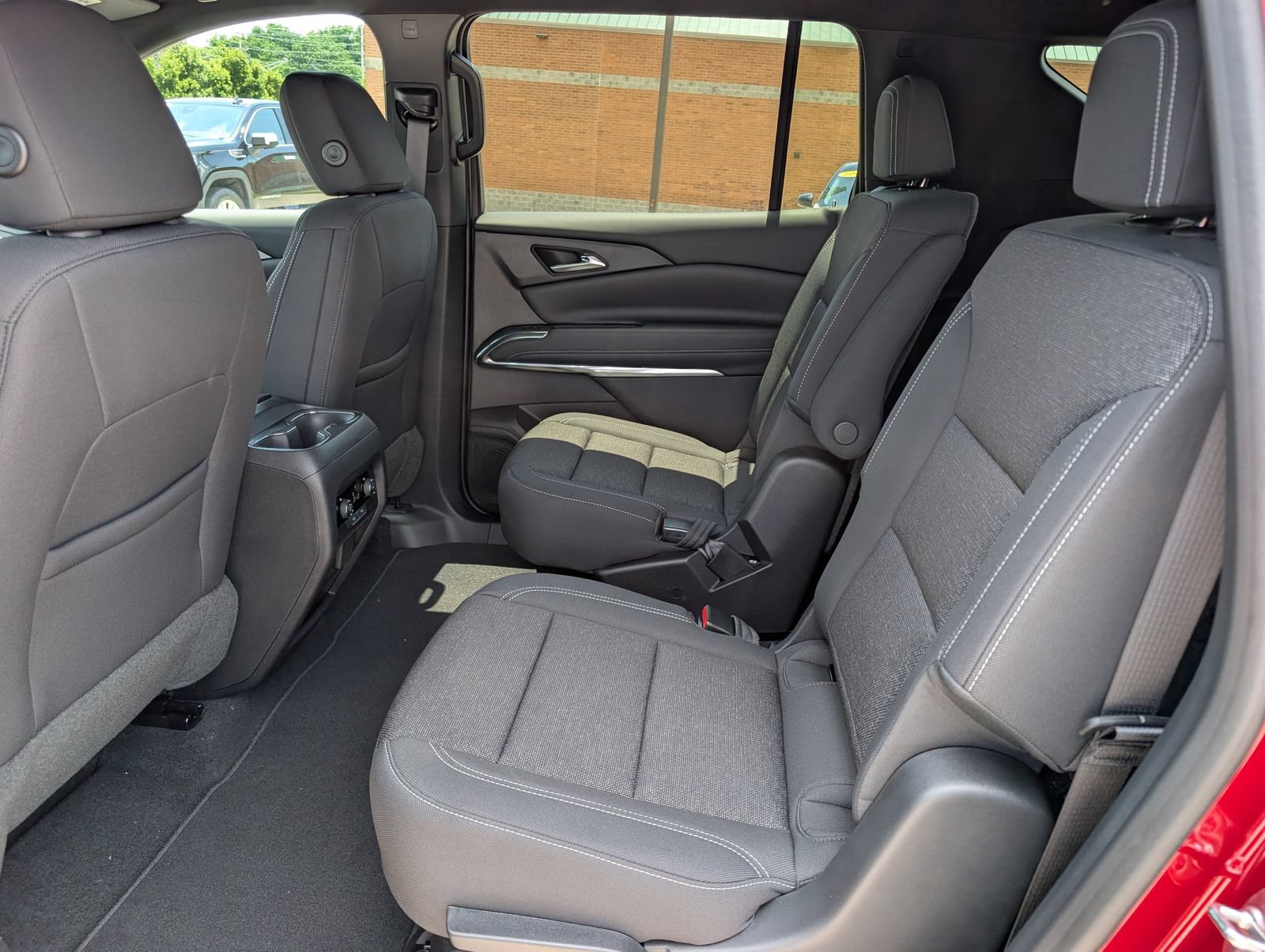 2026 Chevrolet Traverse LT - Photo 13