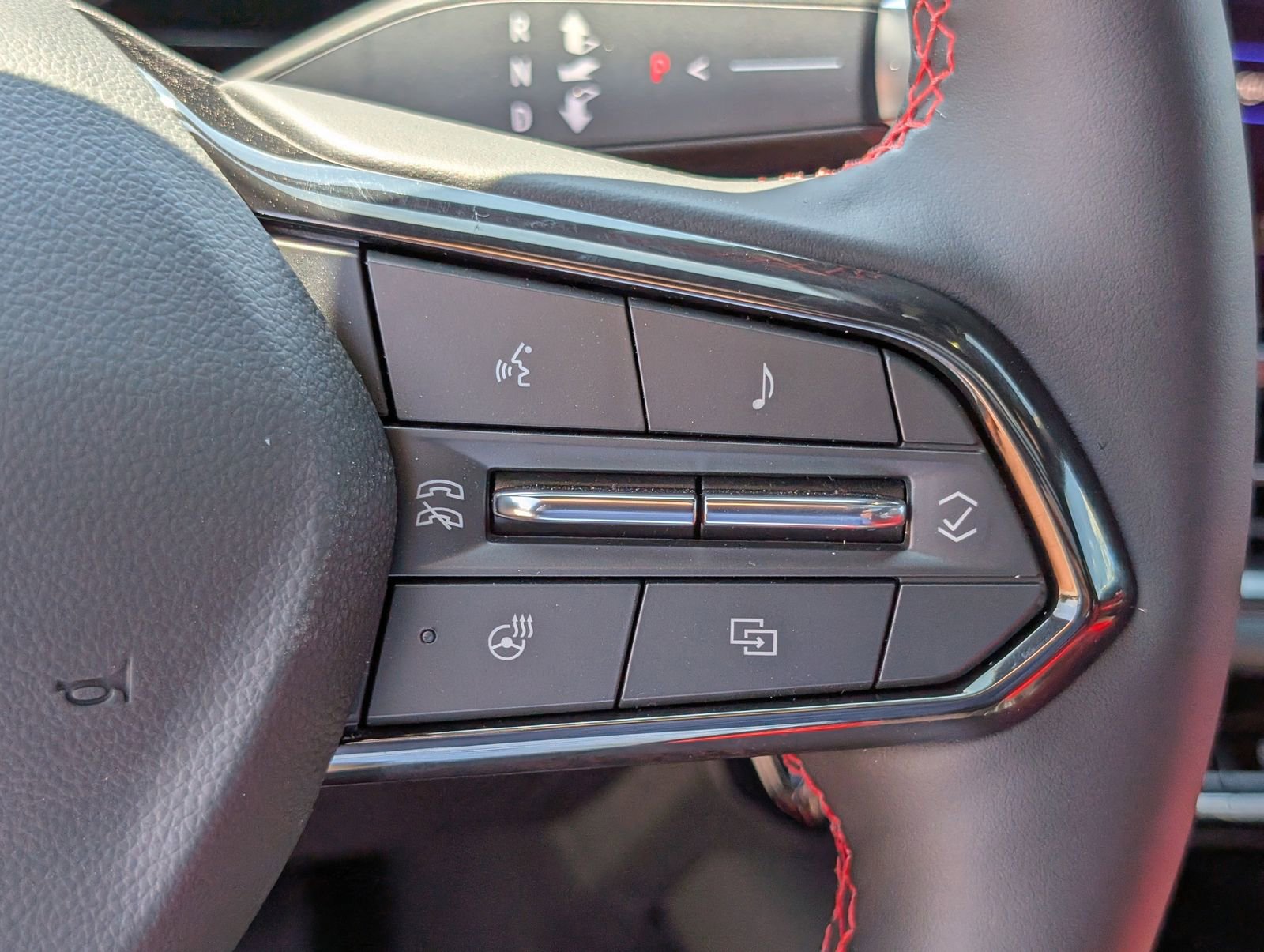 2025 Chevrolet Equinox EV RS - Photo 21