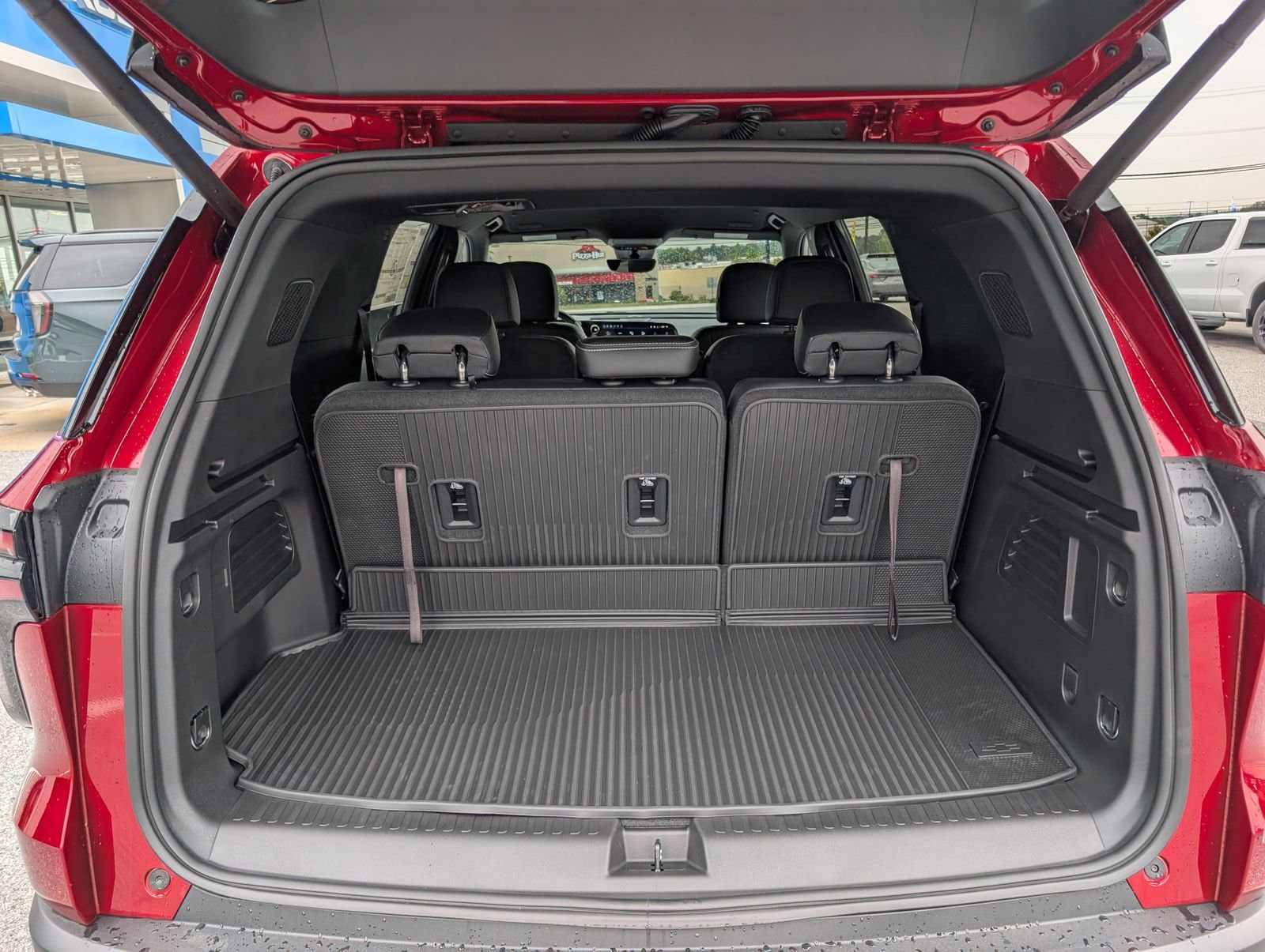 2026 Chevrolet Traverse LT - Photo 10