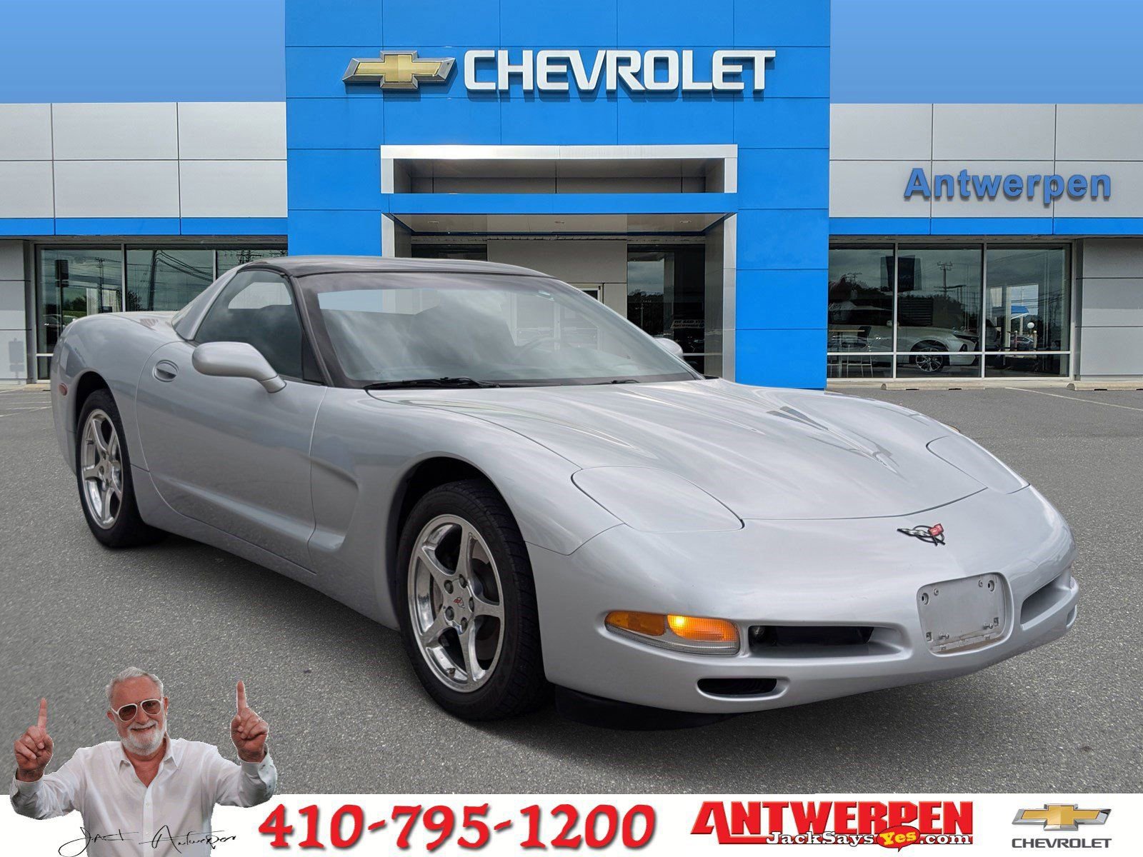 2002 Chevrolet Corvette Coupe's photo