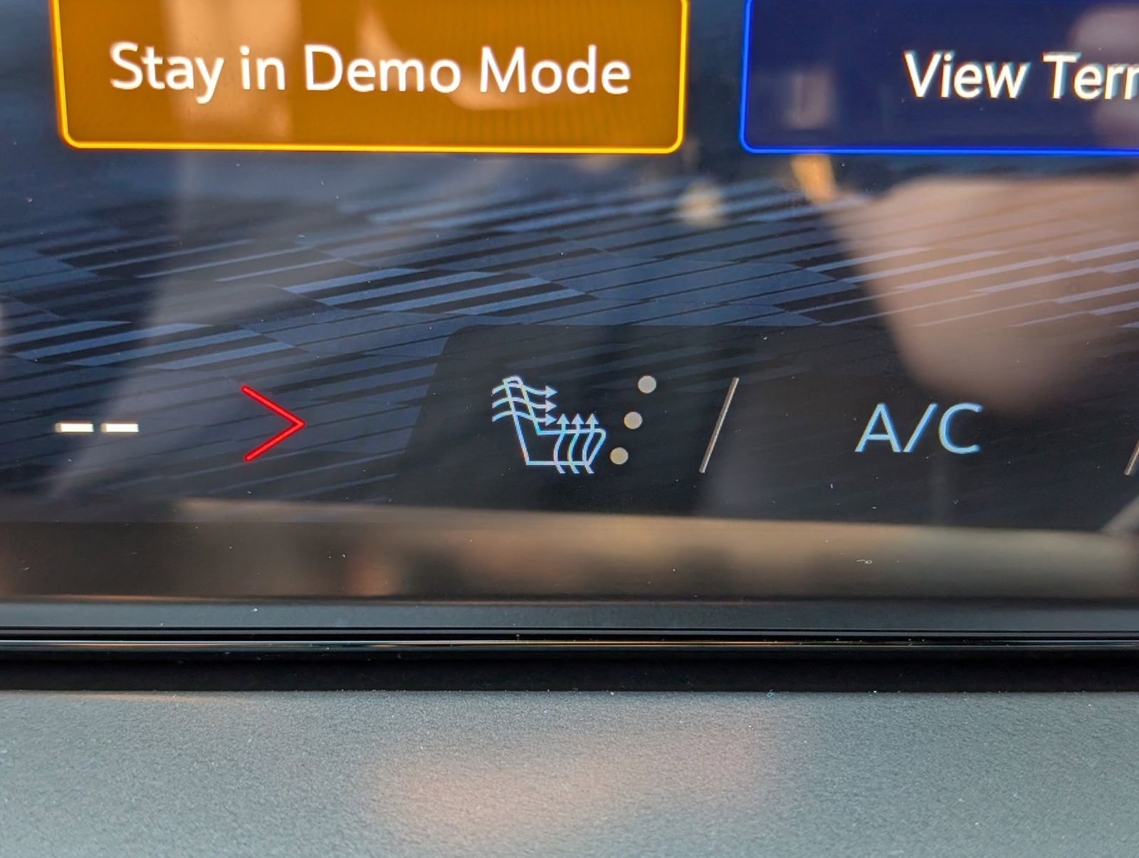 2026 Chevrolet Traverse LT - Photo 25