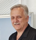 Staff member Karl Bond from ID_2c1ccdbd8376