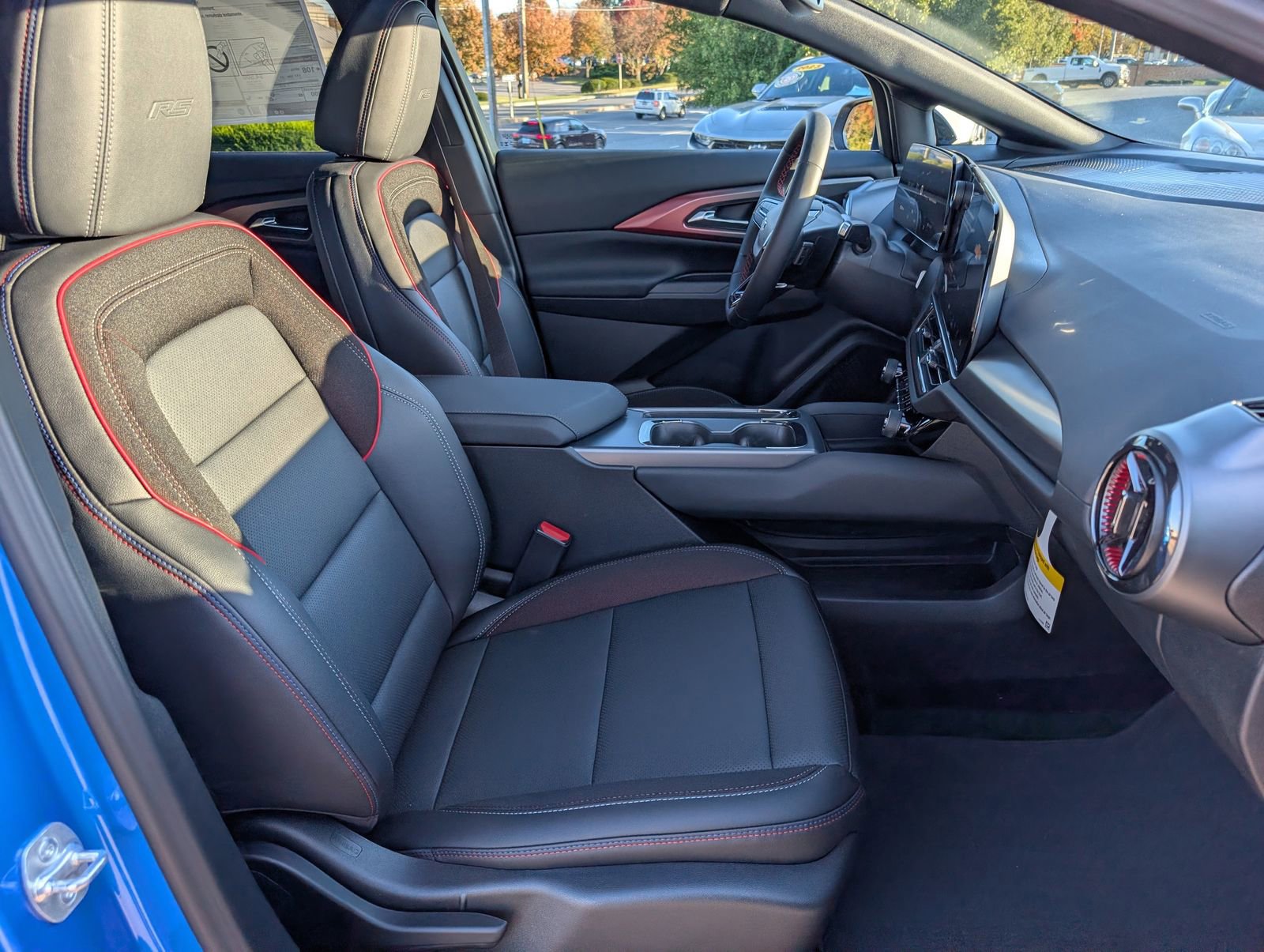 2026 Chevrolet Equinox EV RS - Photo 8
