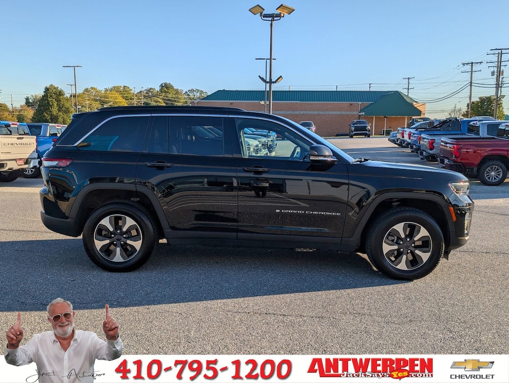 Used 2024 Jeep Grand Cherokee 4xe 4DR 4WD