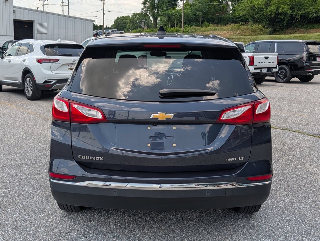 Used 2018 Chevrolet Equinox LT SUV