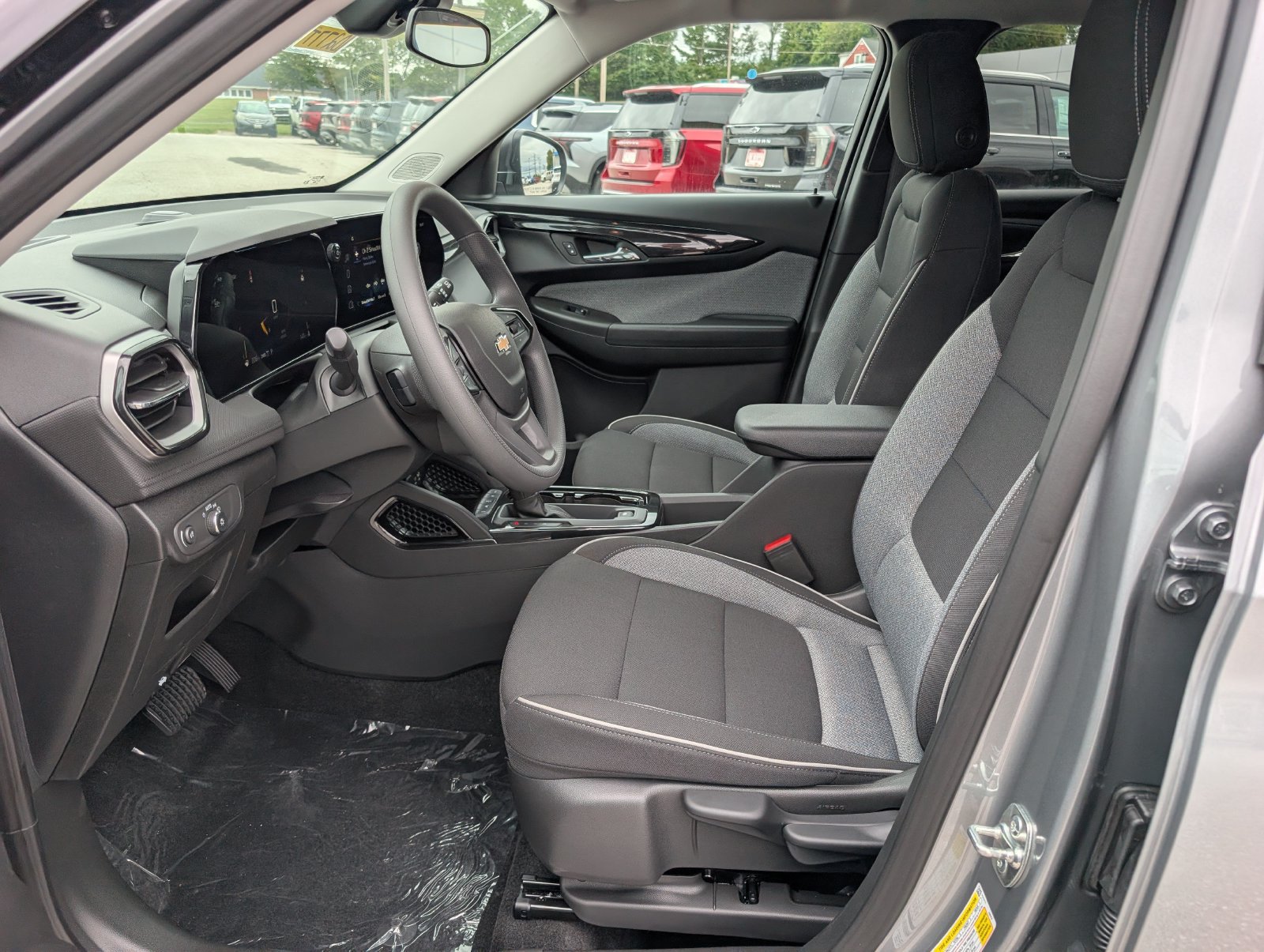 2026 Chevrolet Trailblazer LS - Photo 11