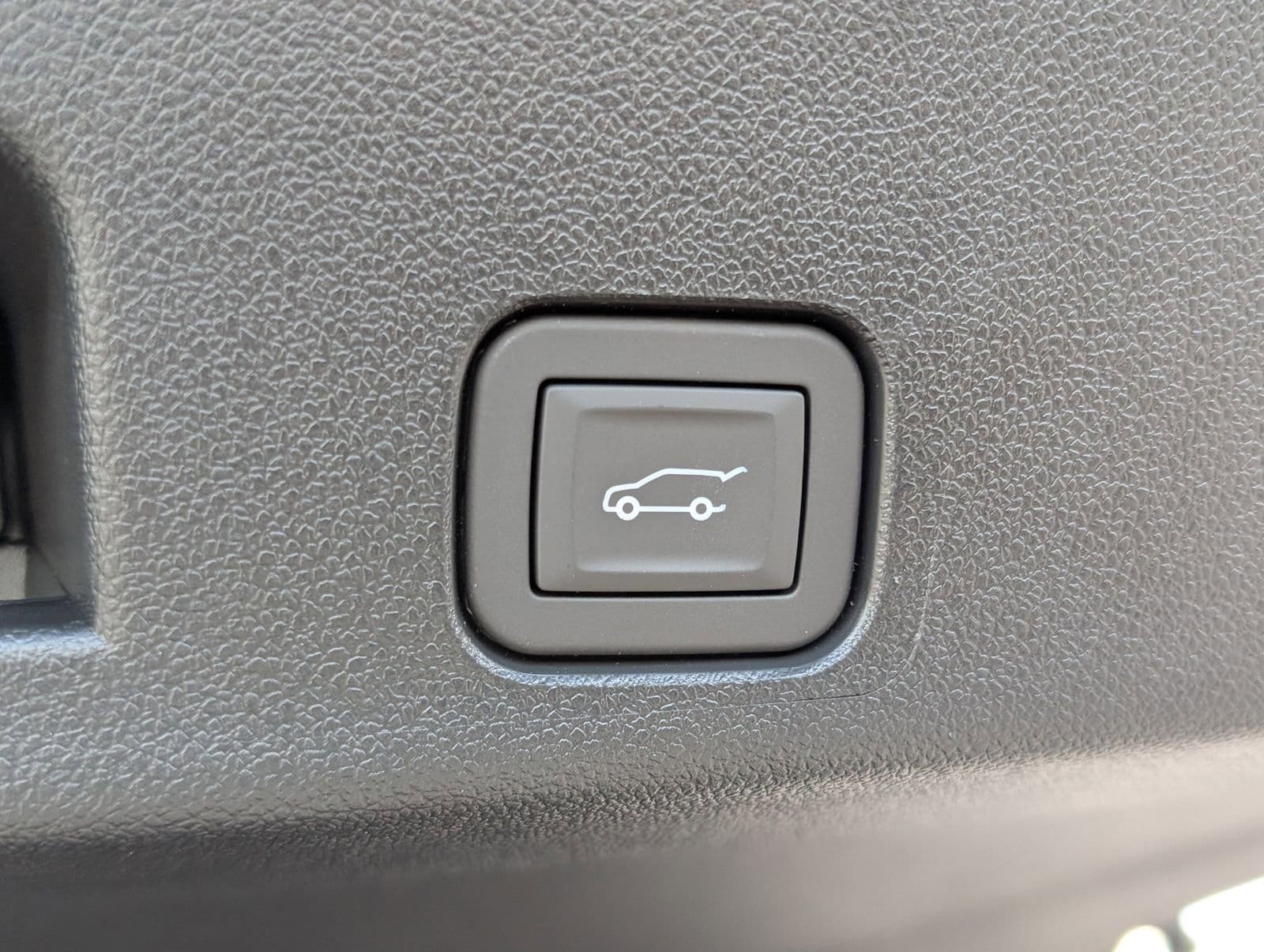2026 Chevrolet Traverse LT - Photo 11