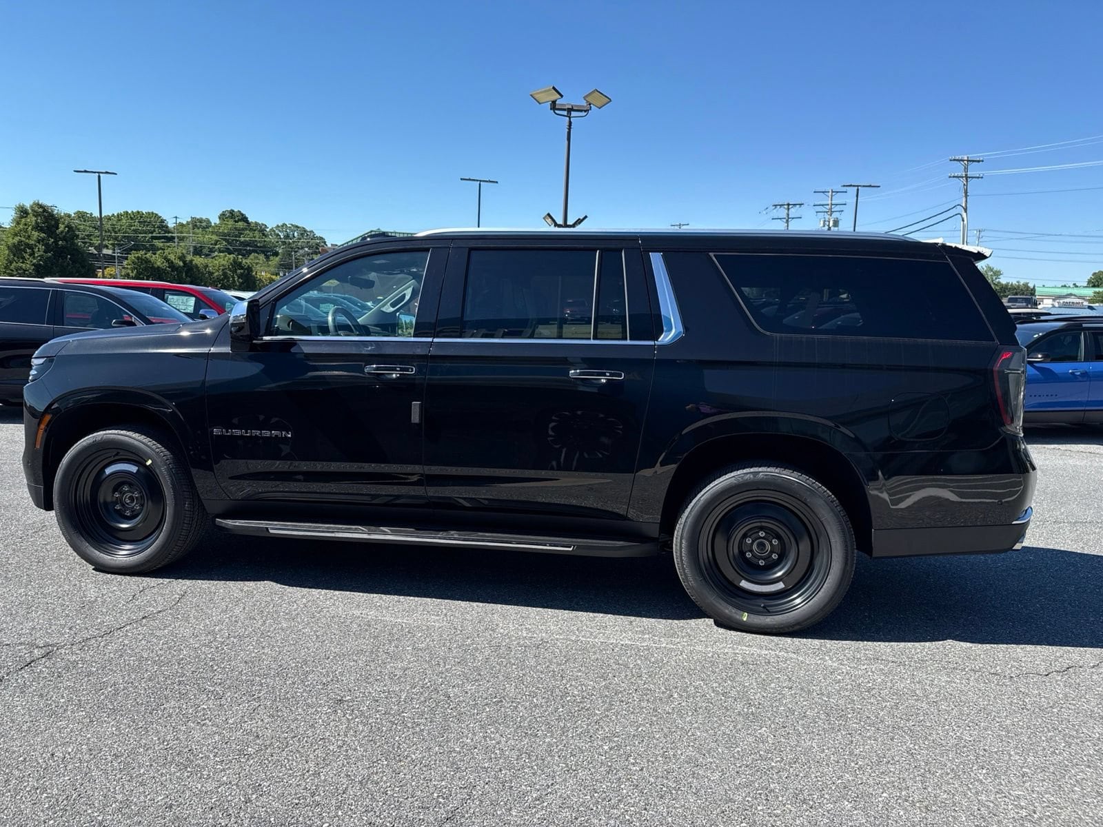 2026 Chevrolet Suburban Premier - Photo 8