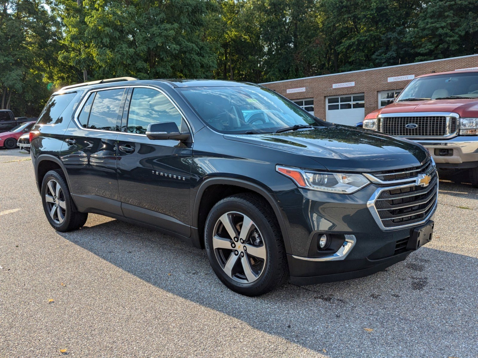 Used 2021 Chevrolet Traverse 3LT with VIN 1GNEVHKW3MJ212437 for sale in Eldersburg, MD