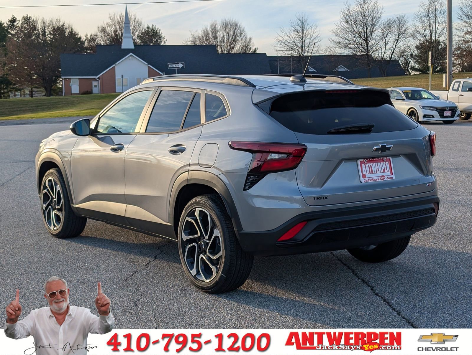 2026 Chevrolet Trax photo 2