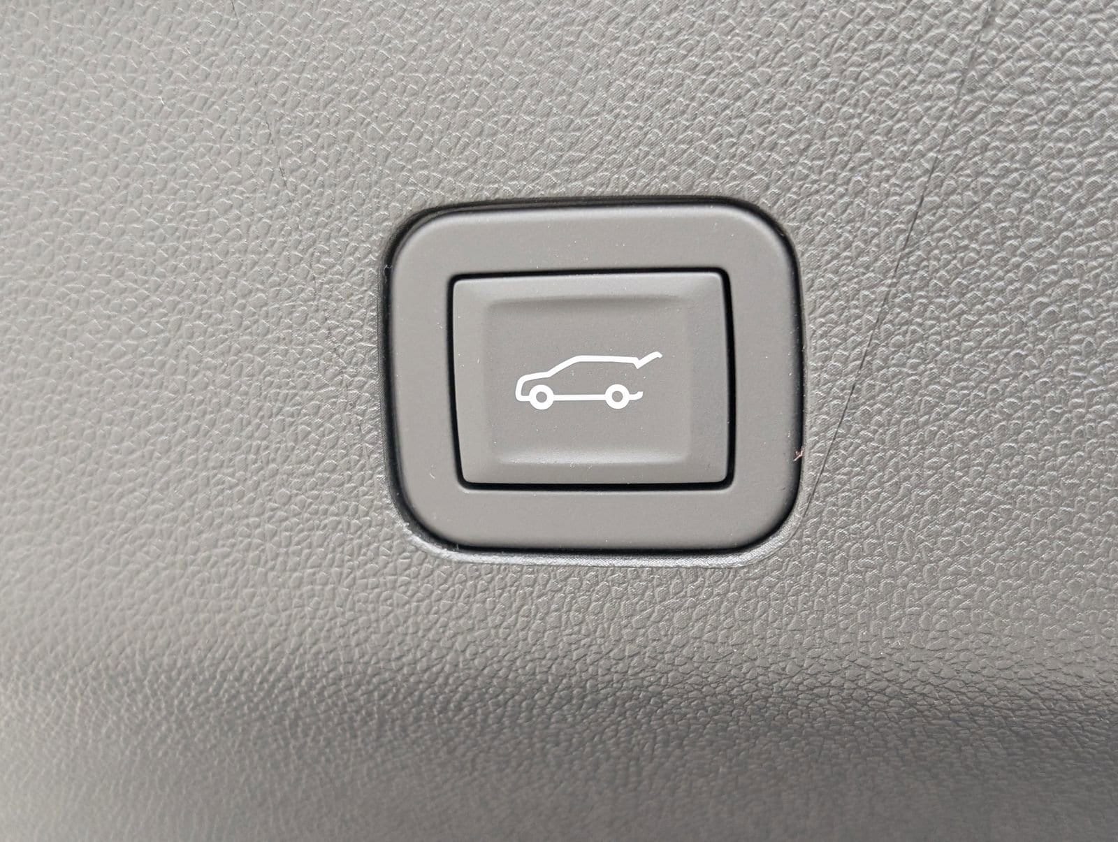 2026 Chevrolet Tahoe High Country - Photo 13