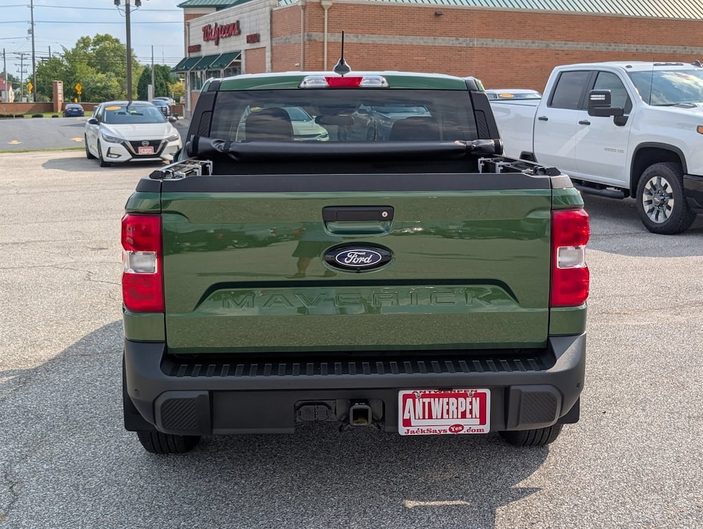 Used 2025 Ford Maverick XL