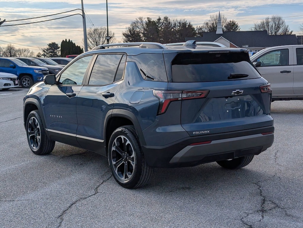 New 2026 Chevrolet Equinox LT SUV