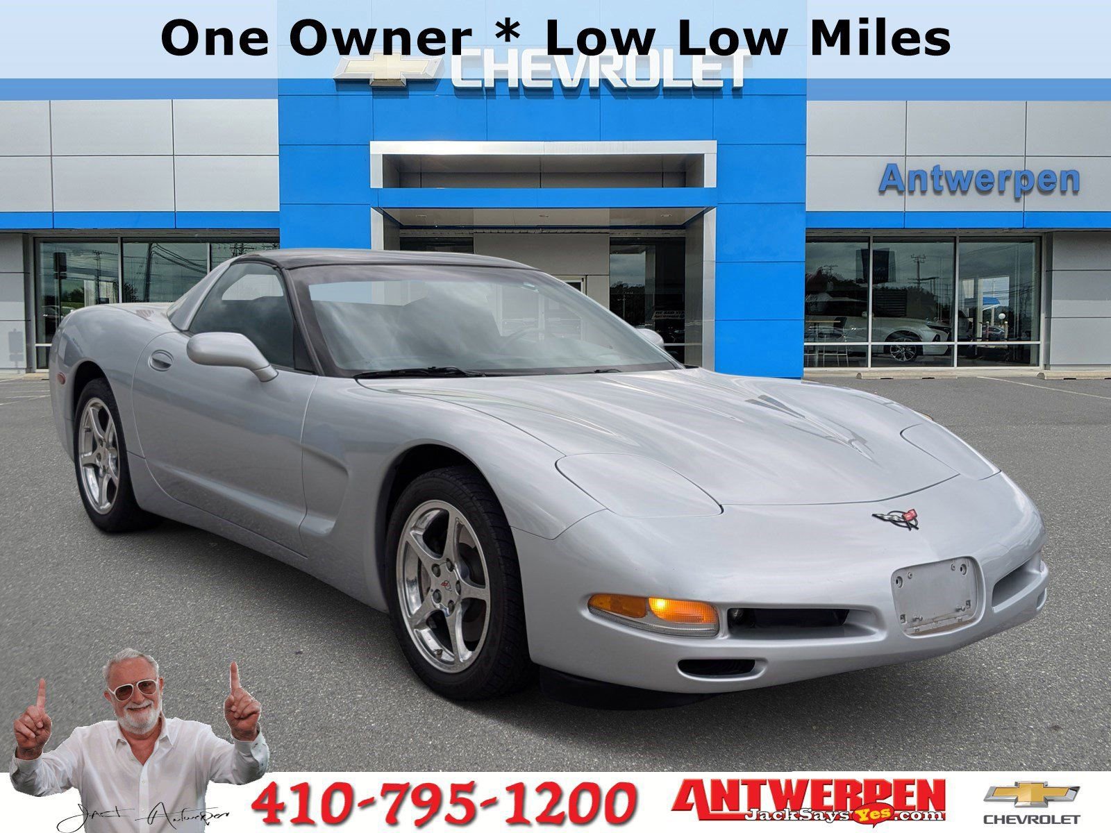 2002 Chevrolet Corvette Coupe's photo
