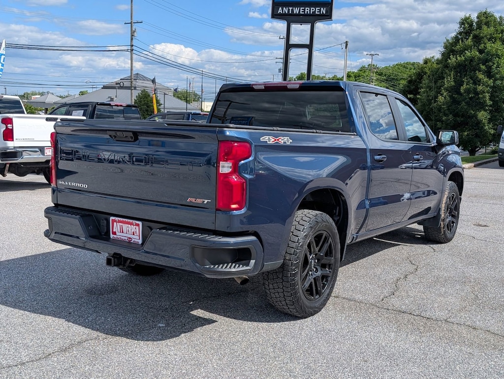Used 2022 Chevrolet Silverado 1500 RST Truck