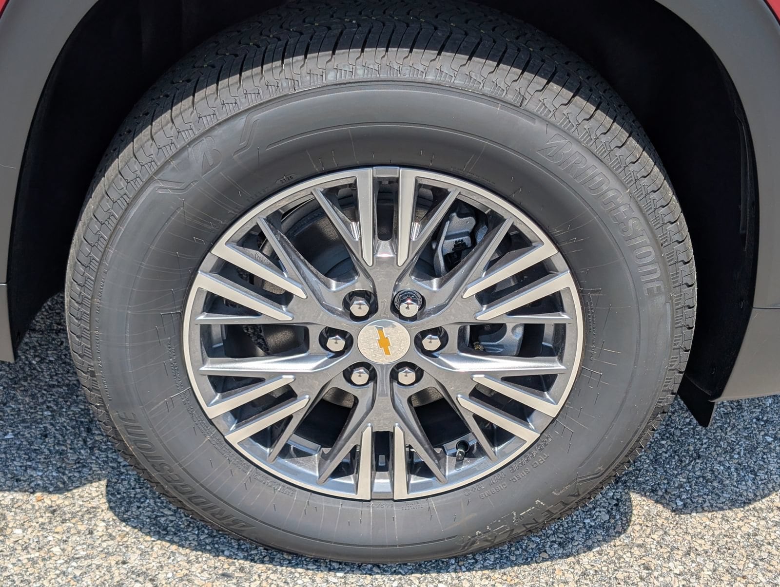 2026 Chevrolet Traverse LT - Photo 6