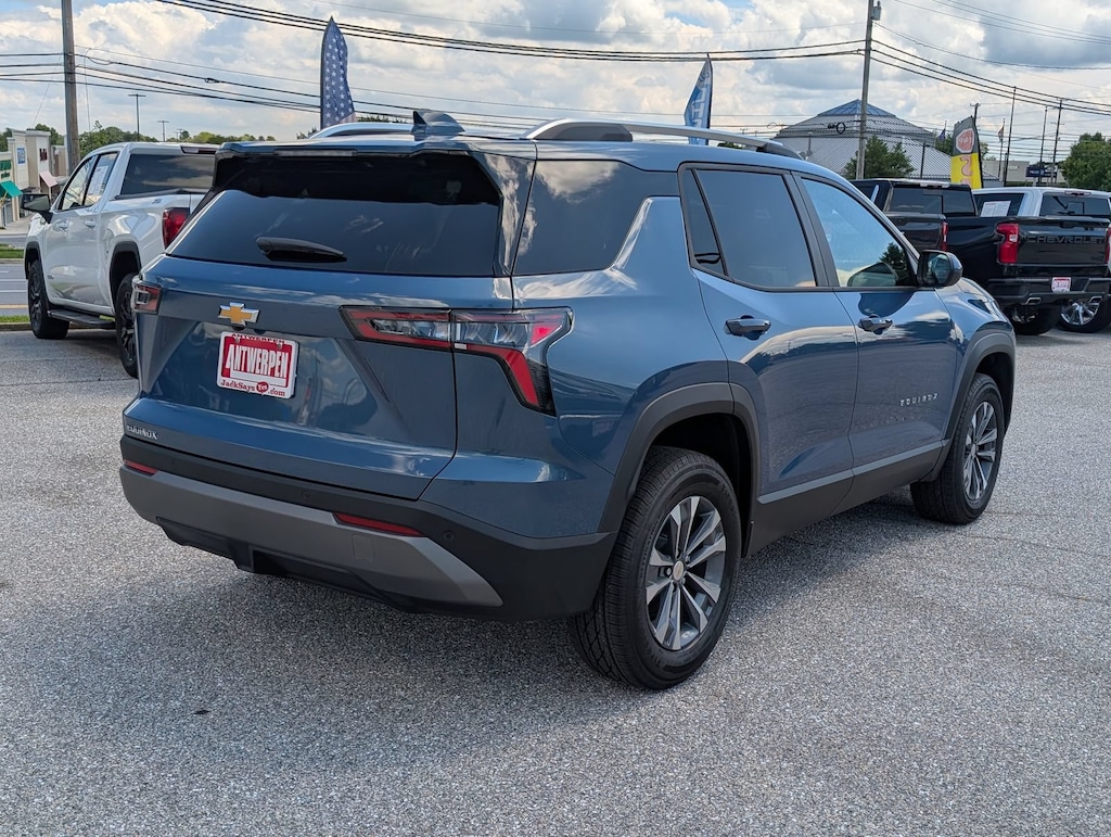New 2027 Chevrolet Equinox LT SUV