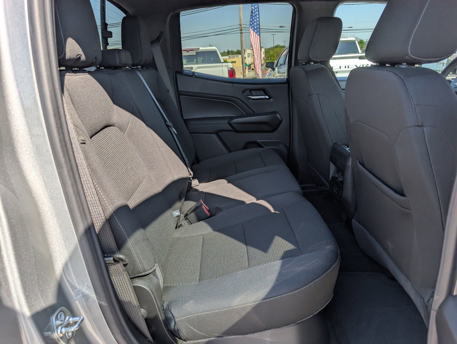 2026 Chevrolet Colorado LT - Photo 8