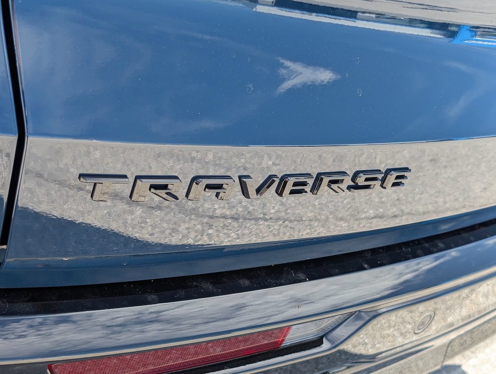 New 2027 Chevrolet Traverse RS SUV