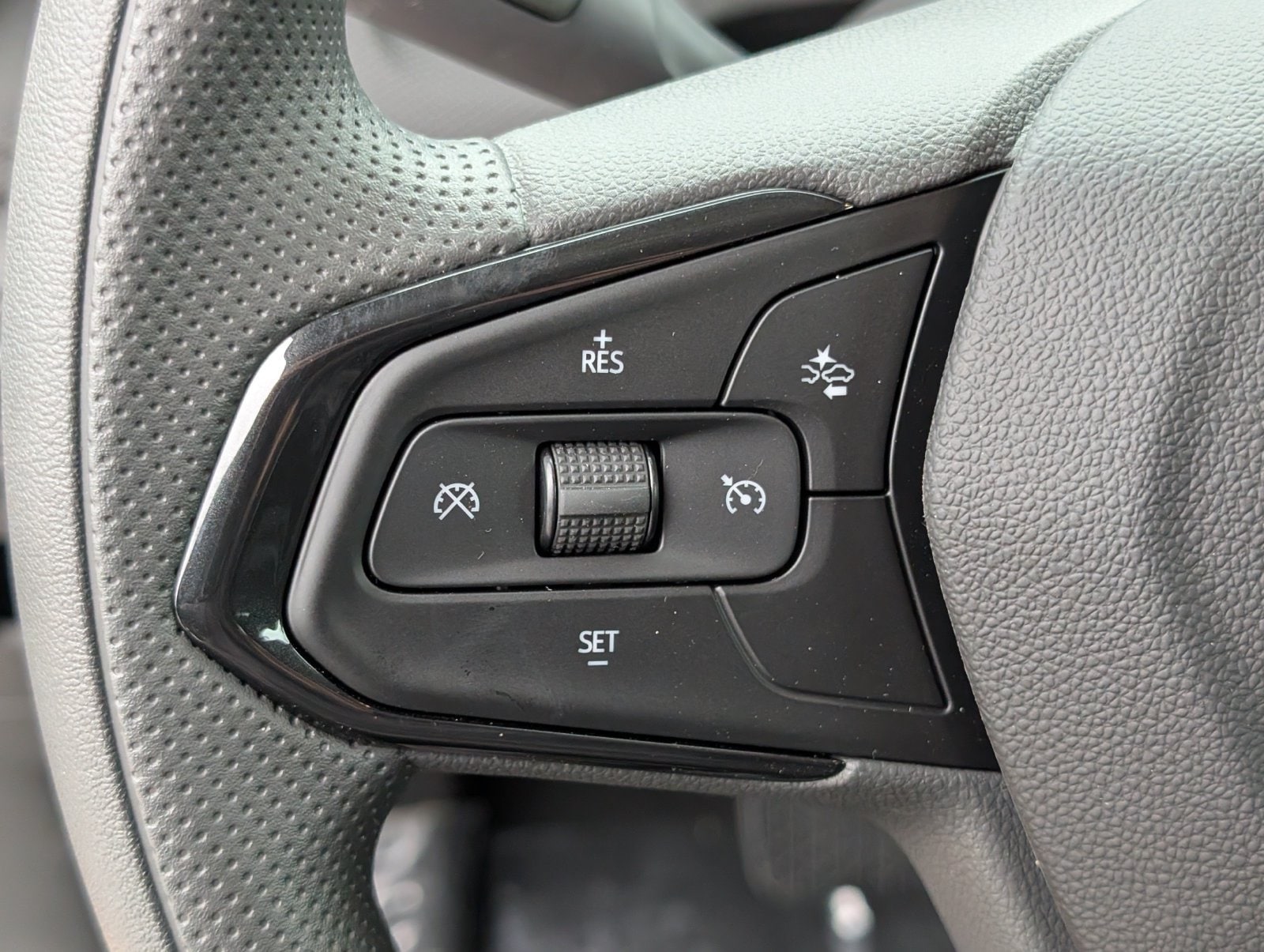 2026 Chevrolet Trailblazer LS - Photo 16