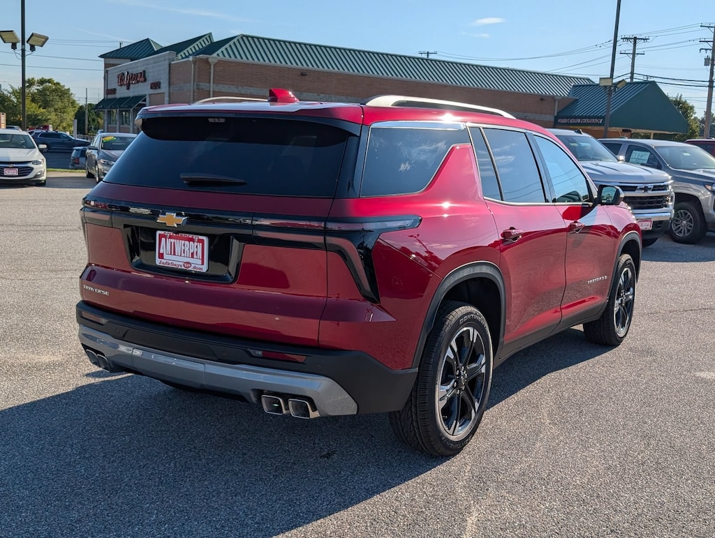 New 2027 Chevrolet Traverse LT SUV