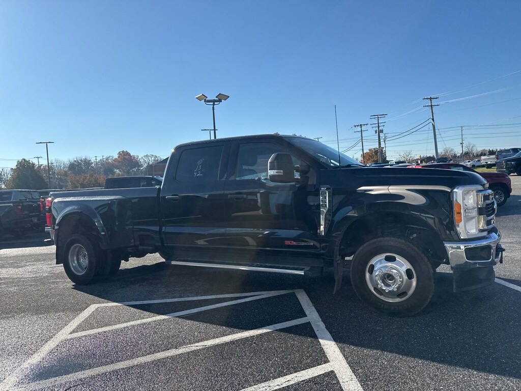 Used 2023 Ford Super Duty F-350 DRW XL