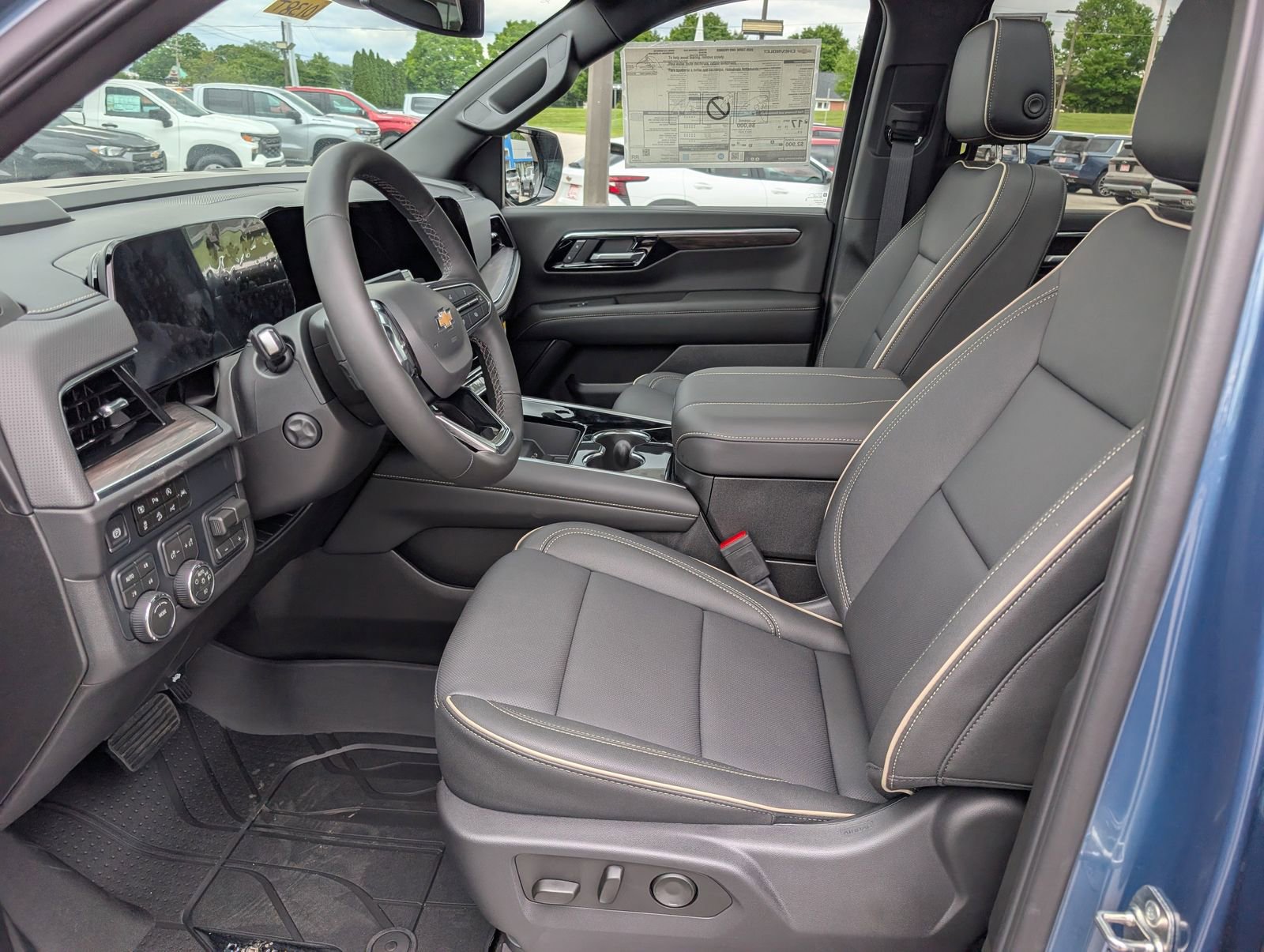 2026 Chevrolet Tahoe Premier - Photo 16