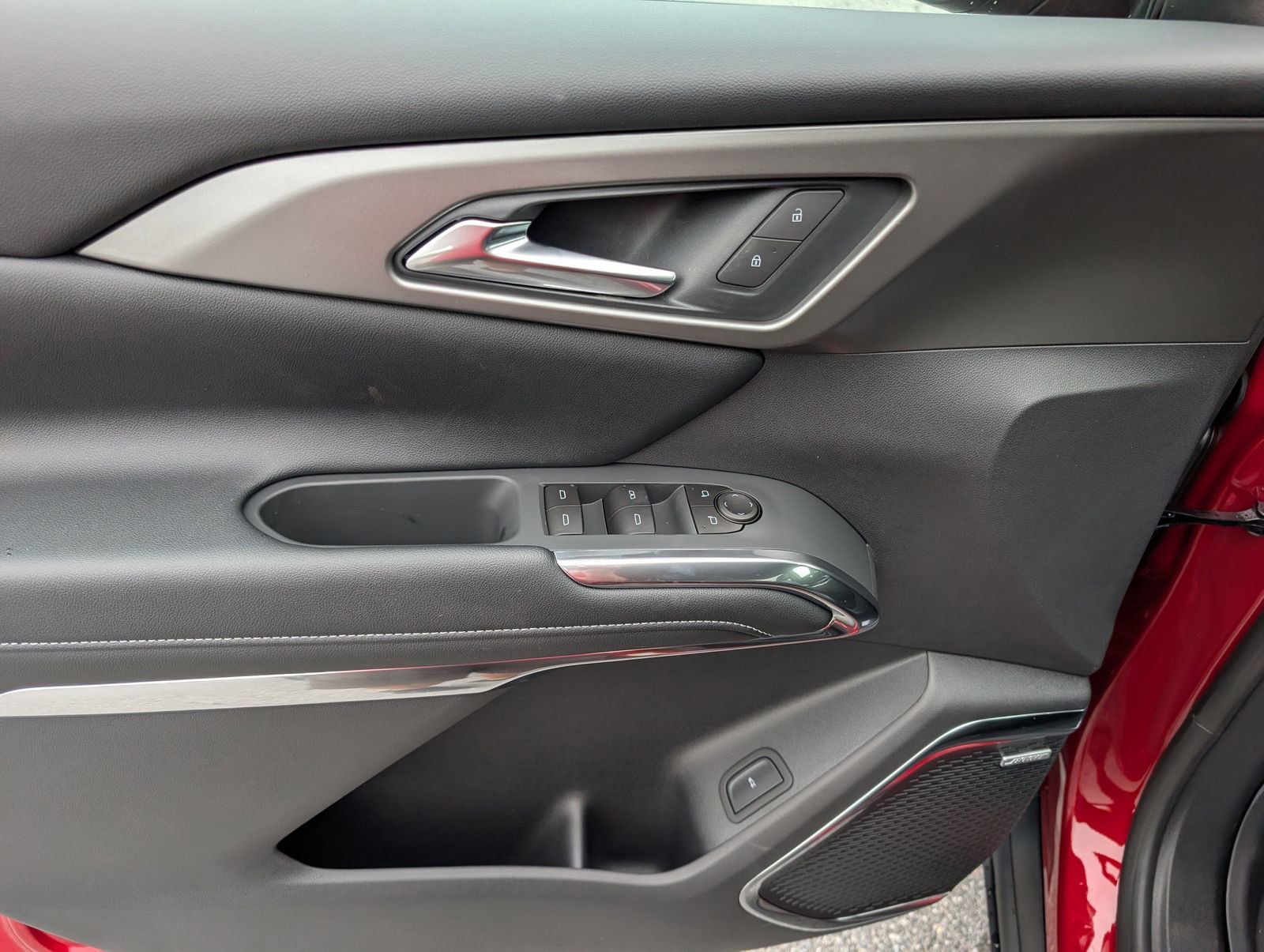 2026 Chevrolet Traverse LT - Photo 17