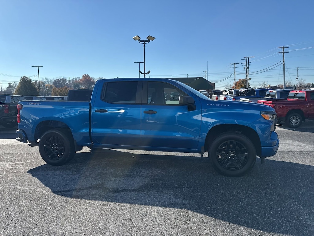 Used 2022 Chevrolet Silverado 1500 Custom Truck