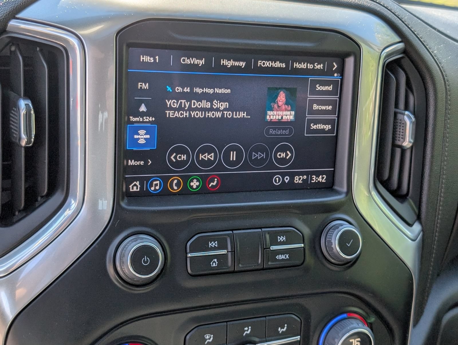 2023 Chevrolet Silverado 3500HD LTZ - Photo 29