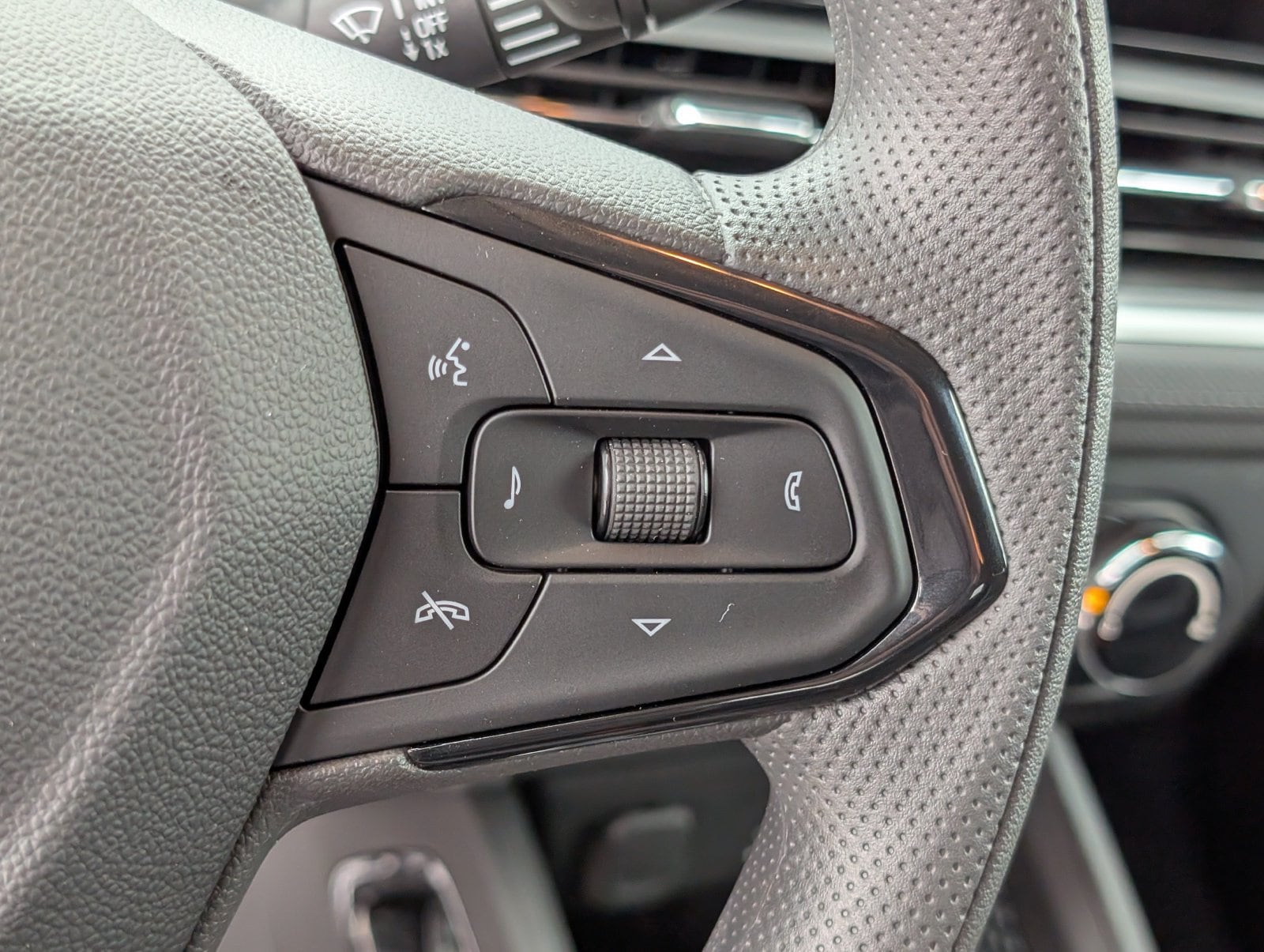 2026 Chevrolet Trailblazer LS - Photo 17