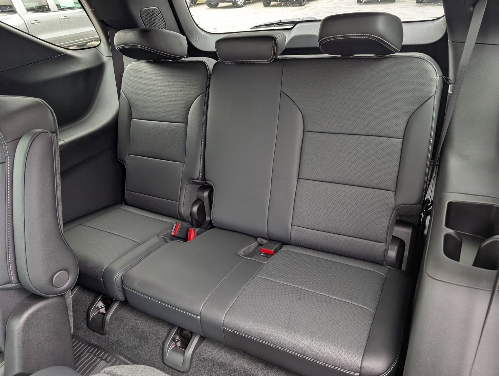 2026 Chevrolet Traverse LT - Photo 12