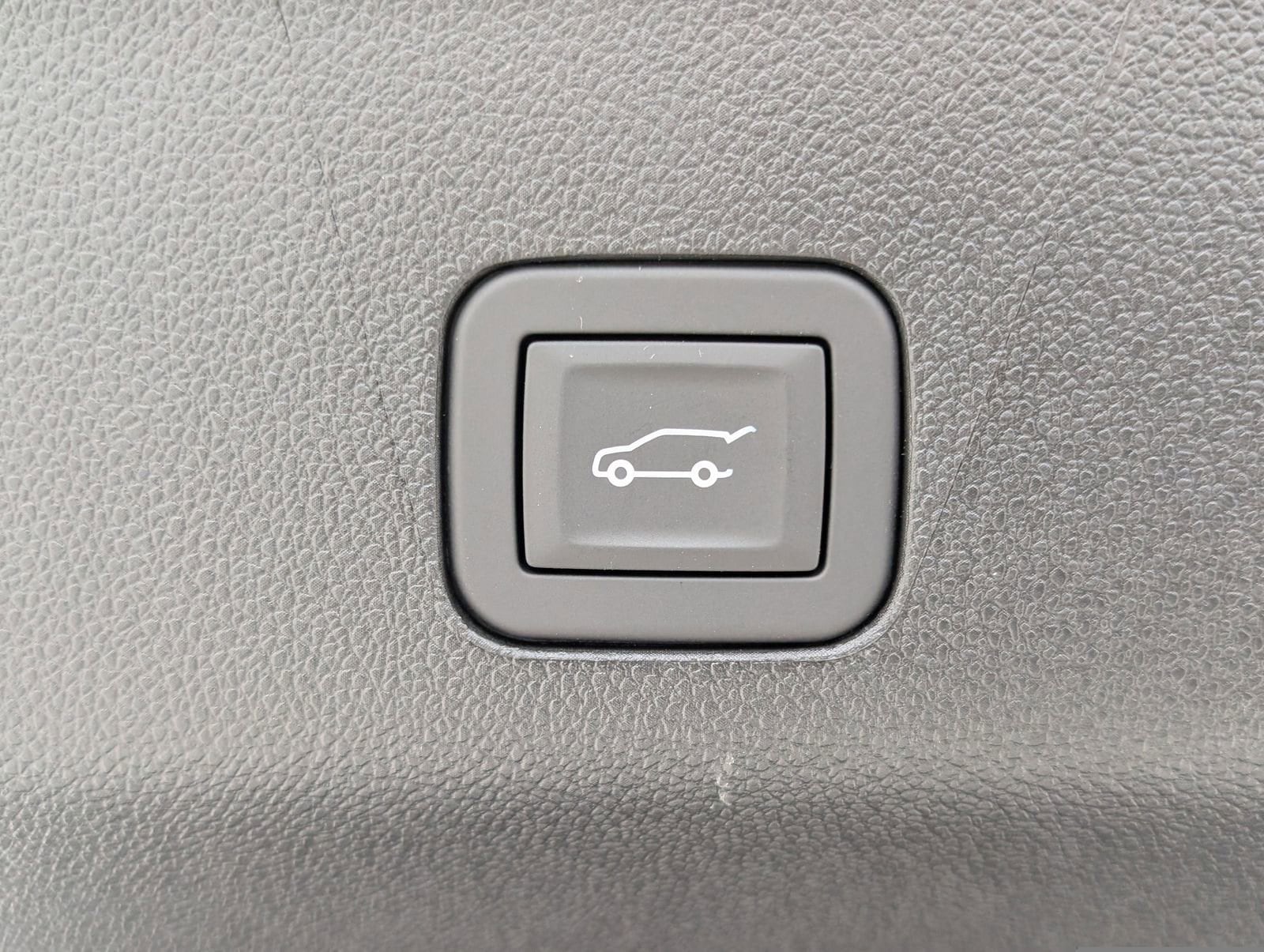 2026 Chevrolet Tahoe Premier - Photo 12