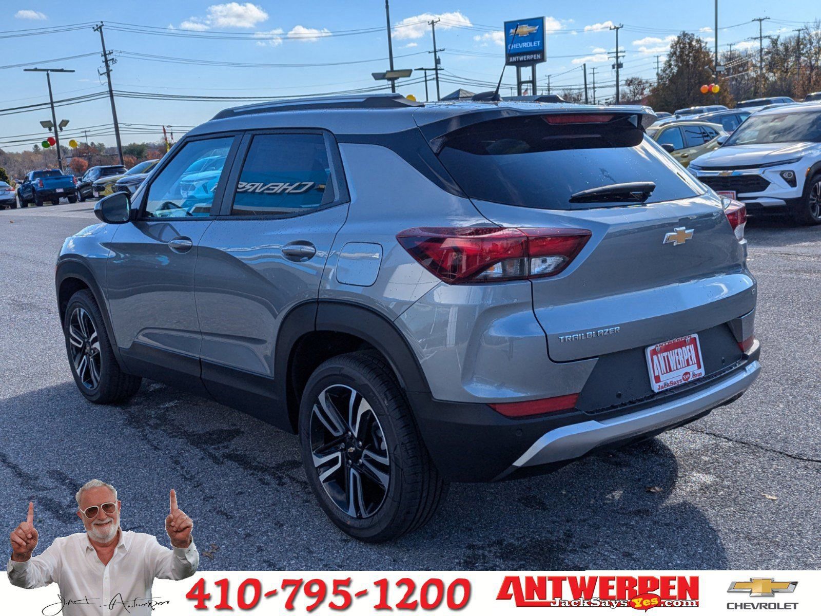 2025 Chevrolet Trailblazer LT photo 4