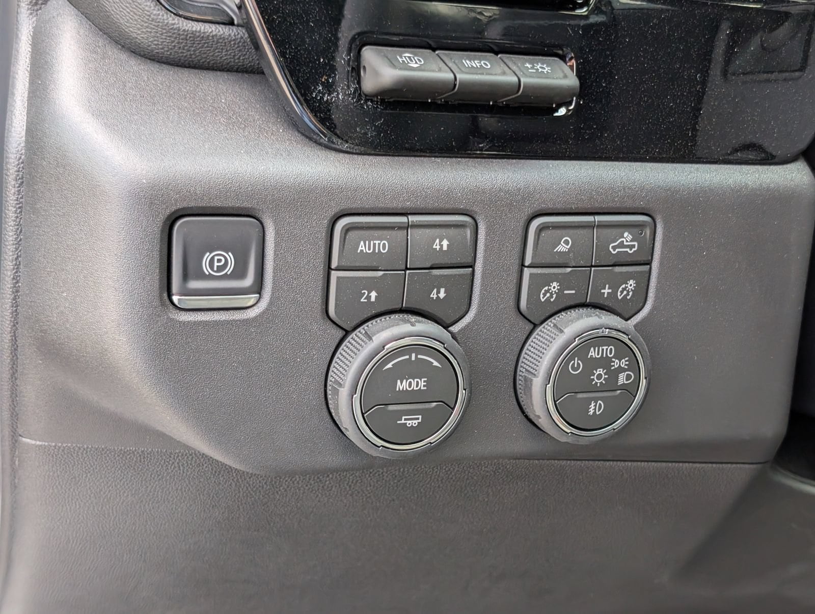 2026 Chevrolet Silverado 1500 ZR2 - Photo 19