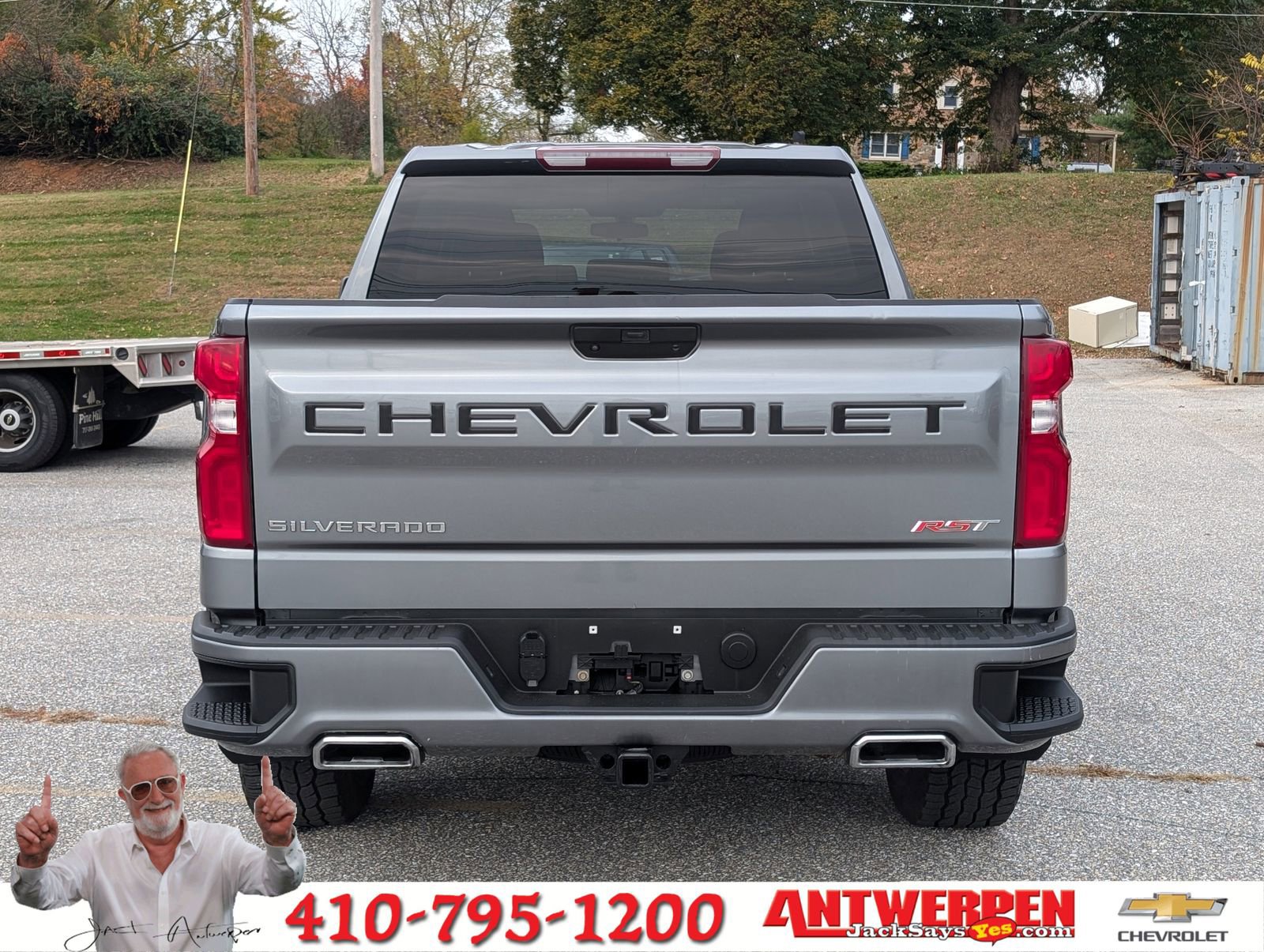 2020 Chevrolet Silverado 1500 RST photo 4