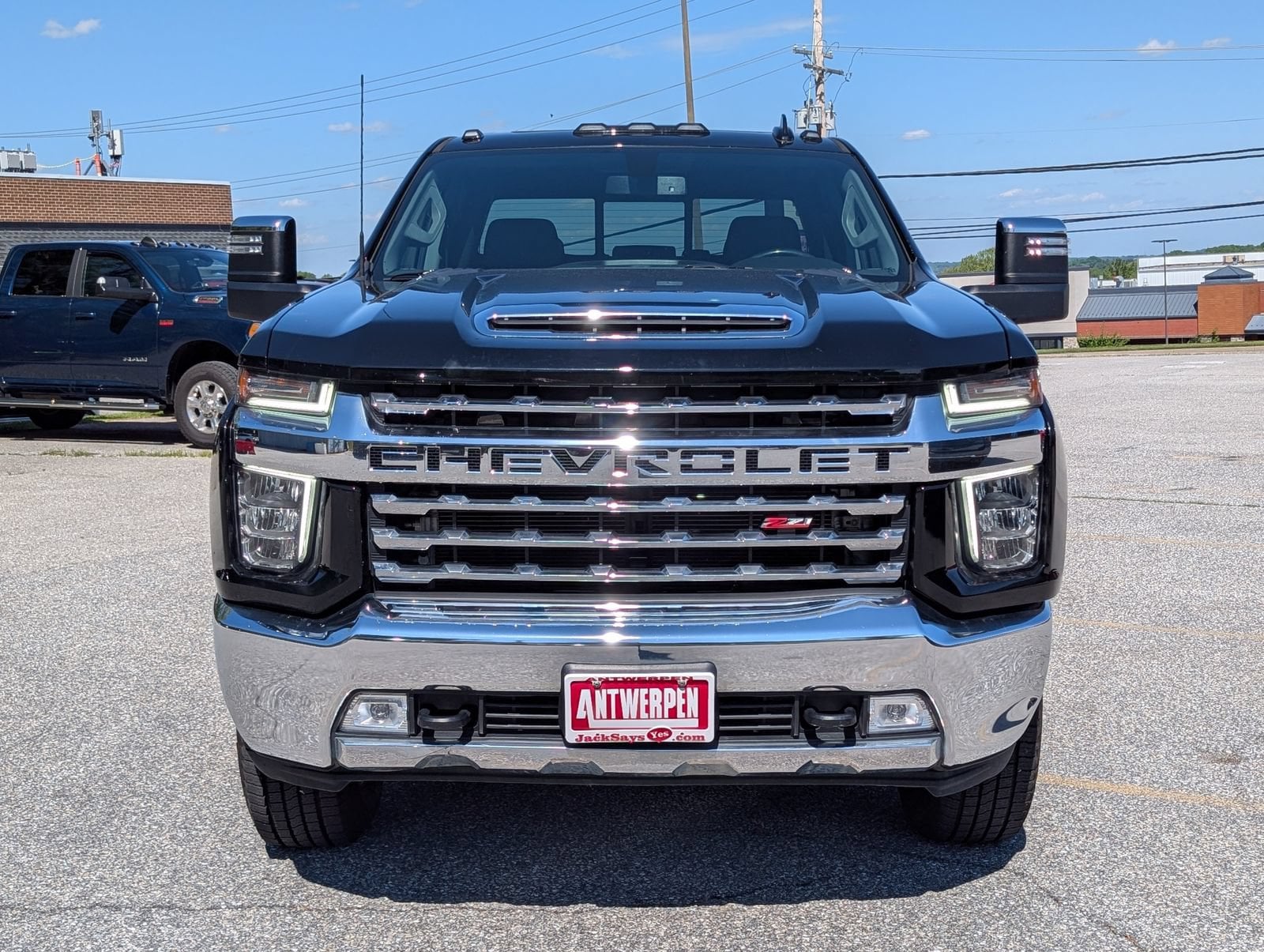 2023 Chevrolet Silverado 3500HD LTZ - Photo 8