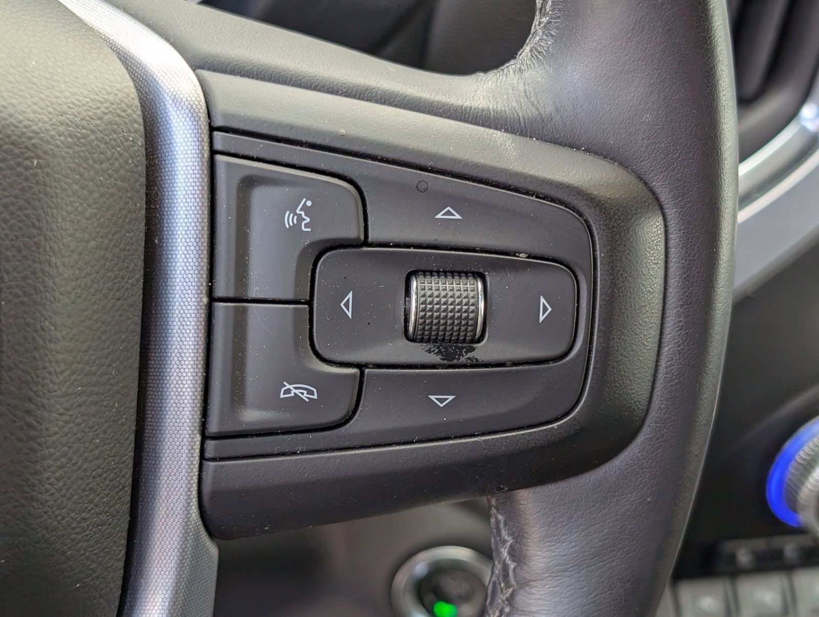 2020 GMC Sierra 1500 SLT - Photo 26