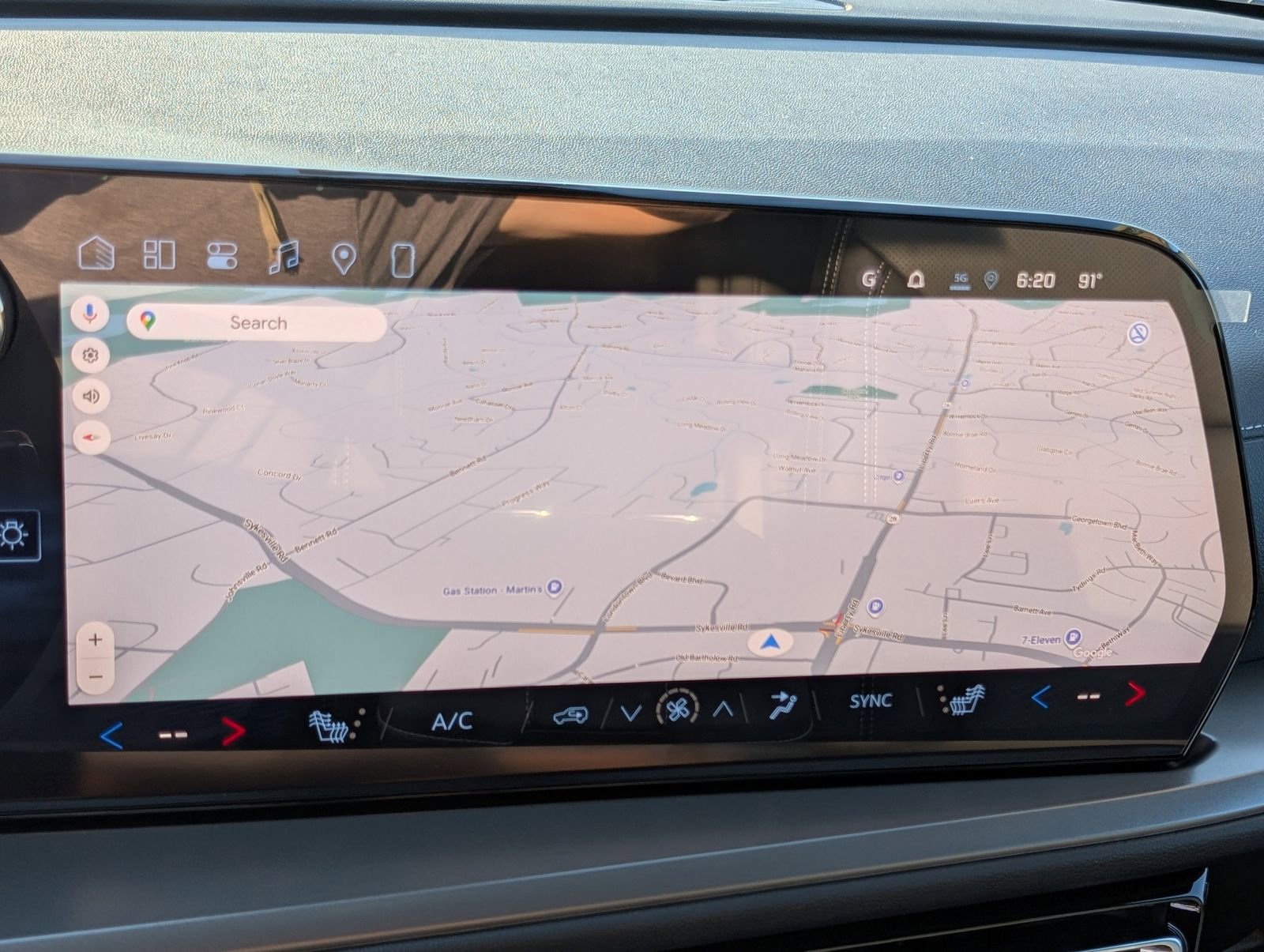 2026 Chevrolet Traverse LT - Photo 27