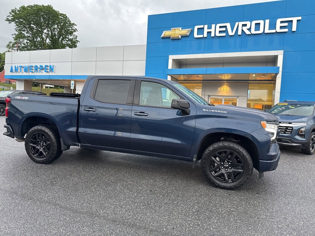 Used 2022 Chevrolet Silverado 1500 RST Truck