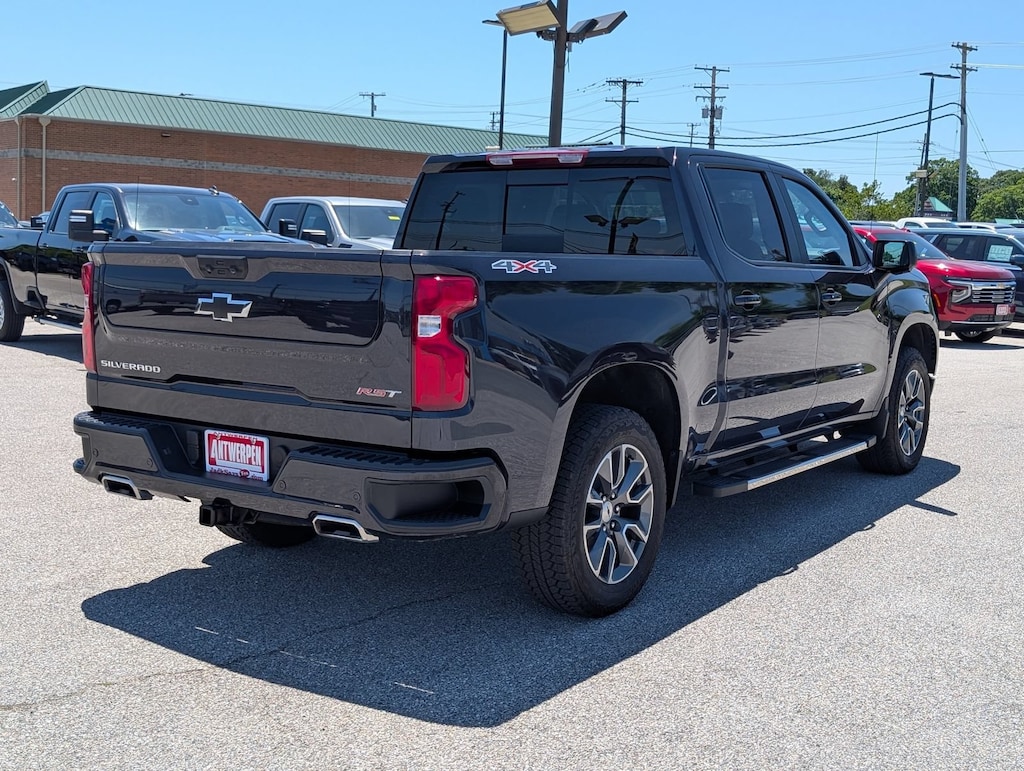 Used 2024 Chevrolet Silverado 1500 RST Truck