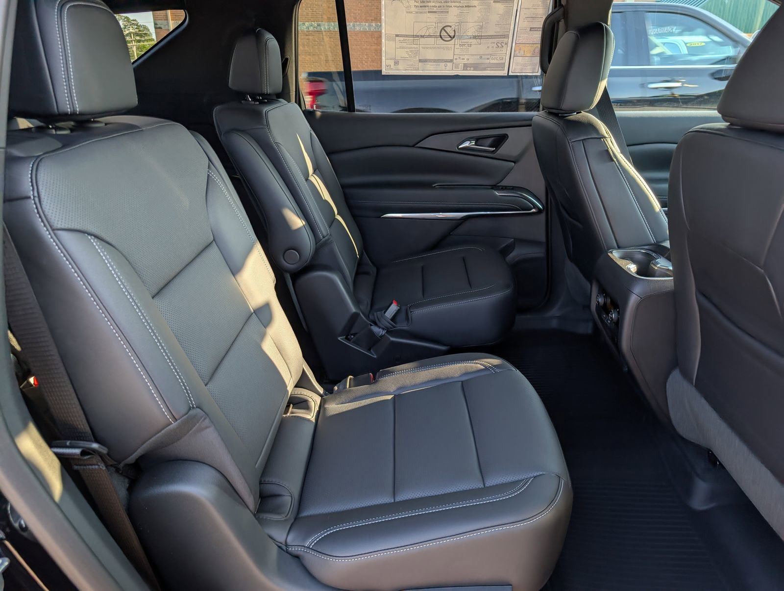 2026 Chevrolet Traverse LT - Photo 9