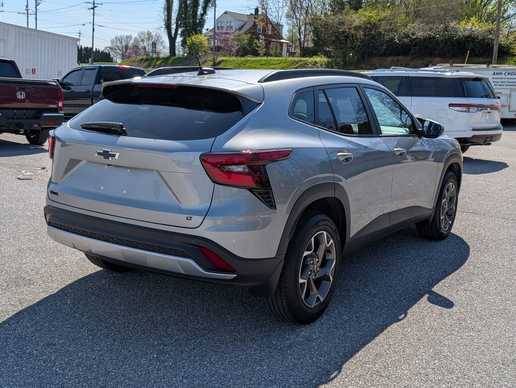 New 2026 Chevrolet Trax LT SUV