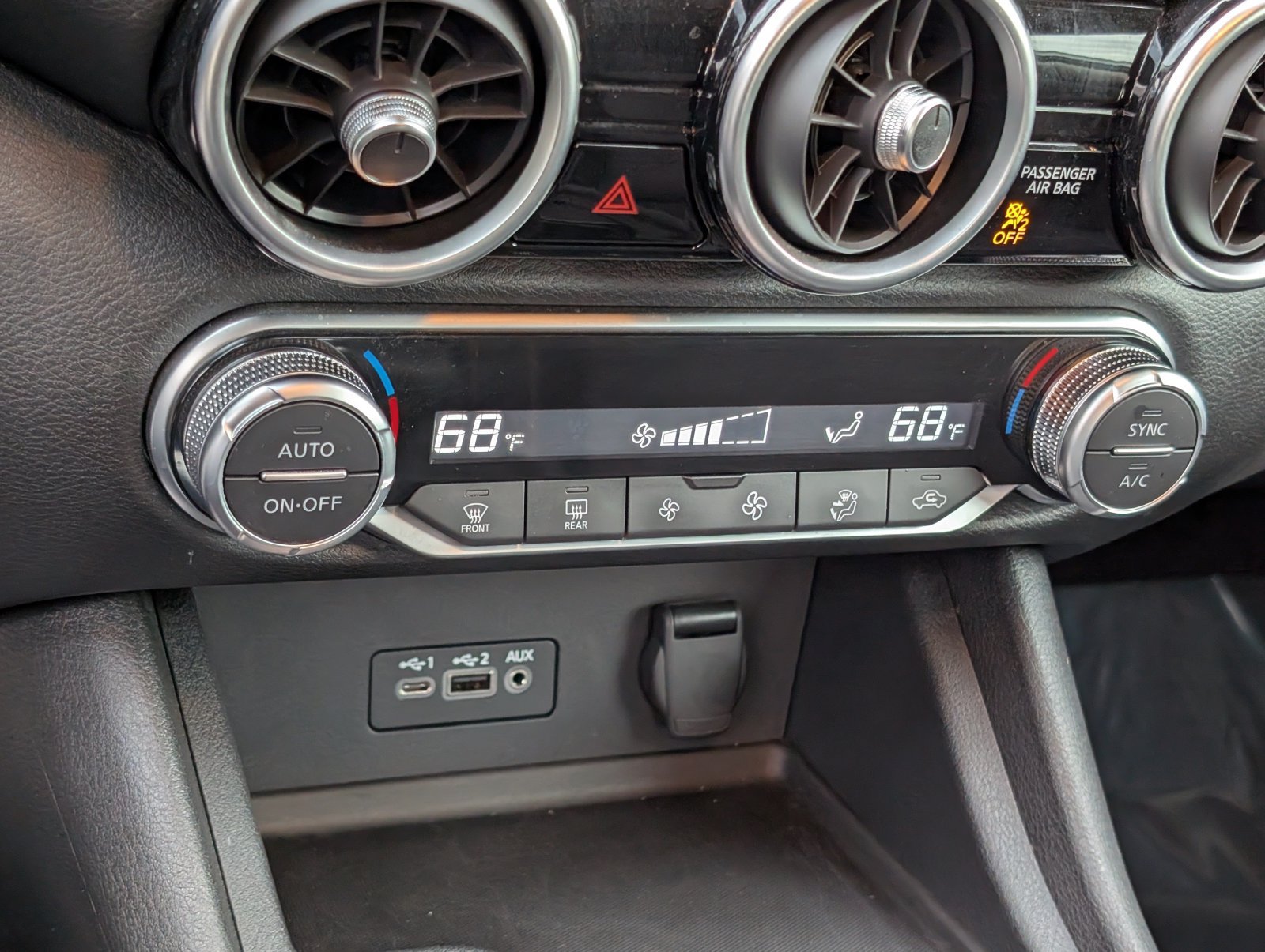 2023 Nissan Sentra SR - Photo 24