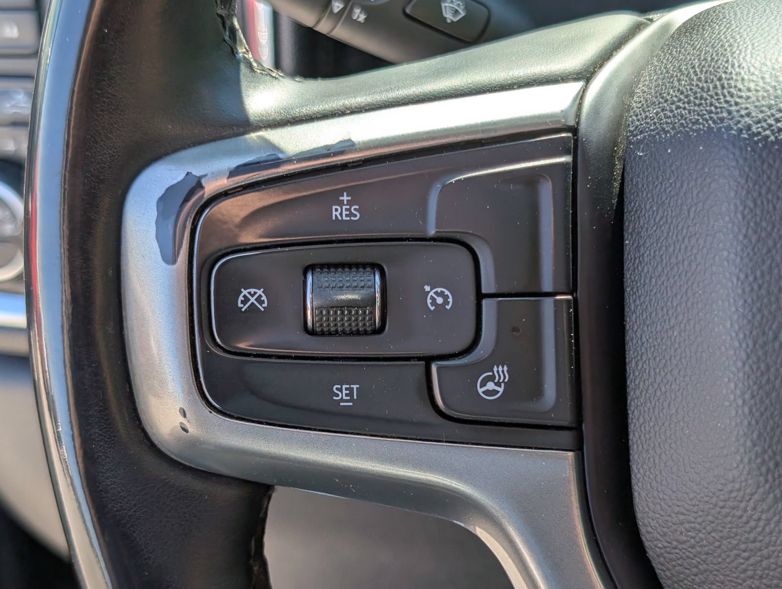 2023 Chevrolet Silverado 3500HD LTZ - Photo 23