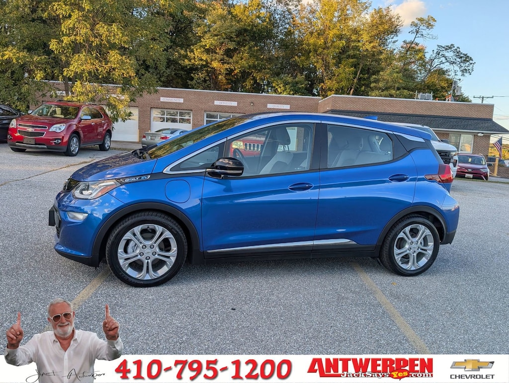 Used 2018 Chevrolet Bolt EV LT Car