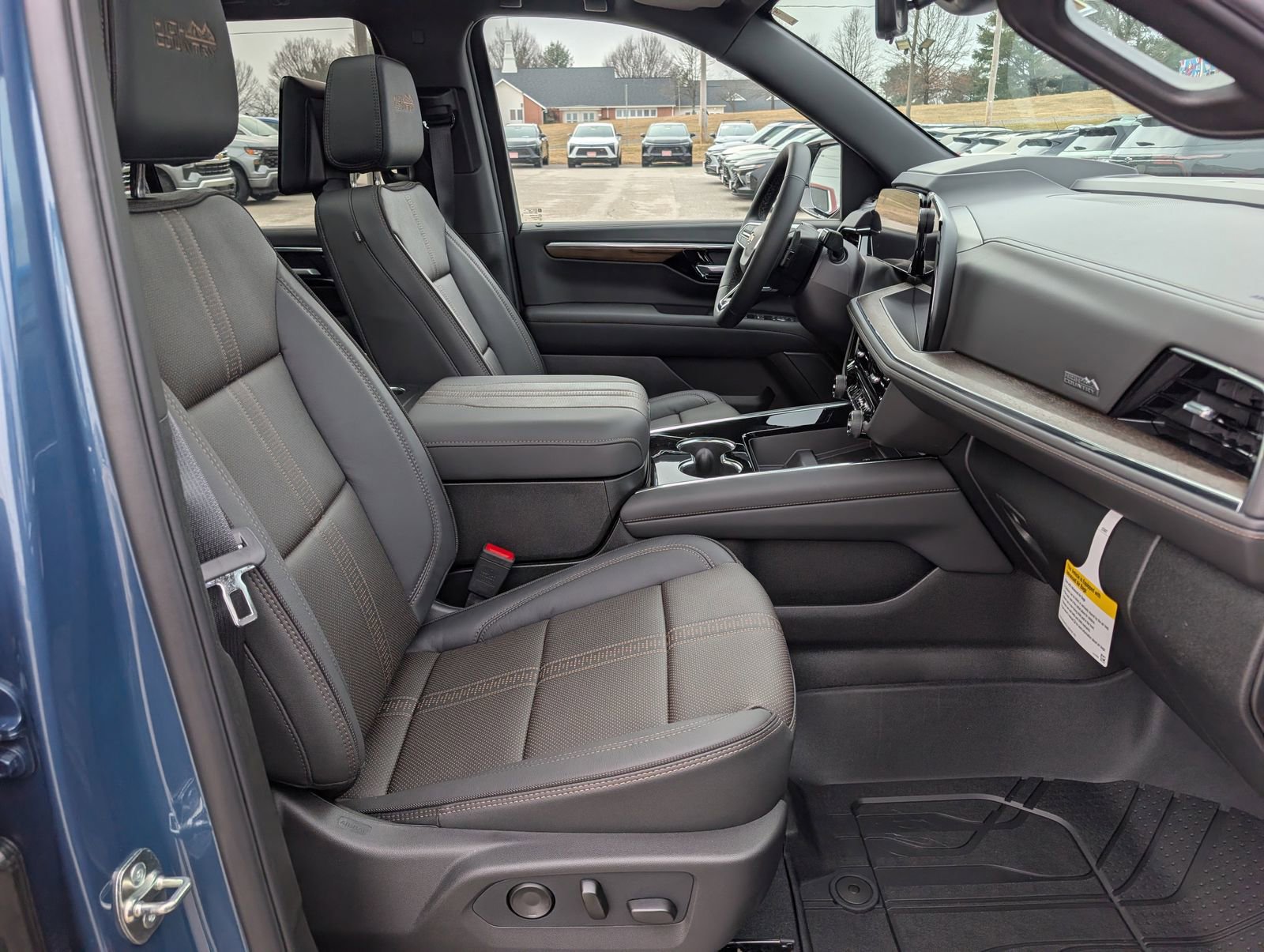 2026 Chevrolet Tahoe High Country - Photo 9